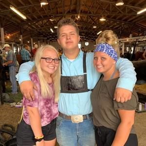 Meet your Posher, Tonya